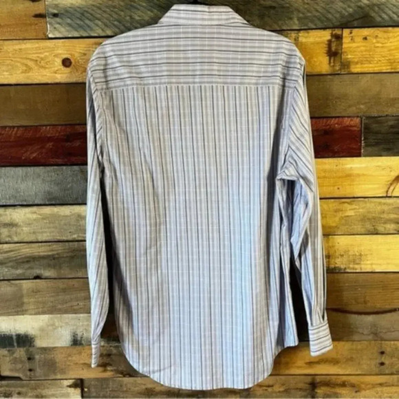 Perry Ellis Lavender Plaid Button Down Size Medium - Picture 2 of 10